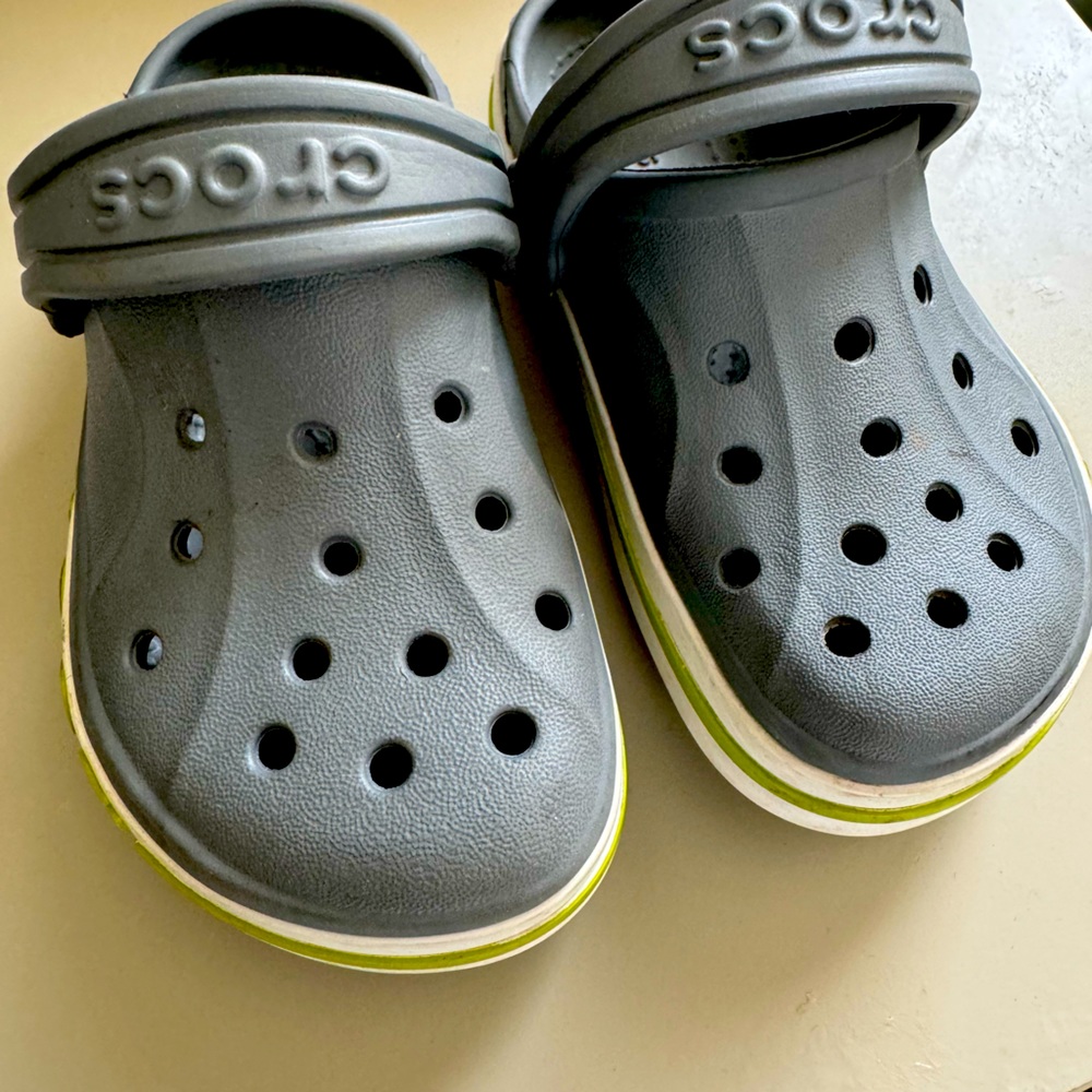 Gray crocs